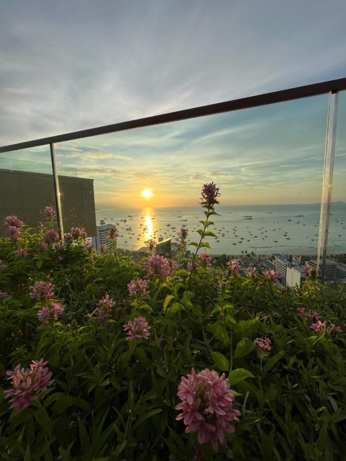 Apartment The Edge Pattaya