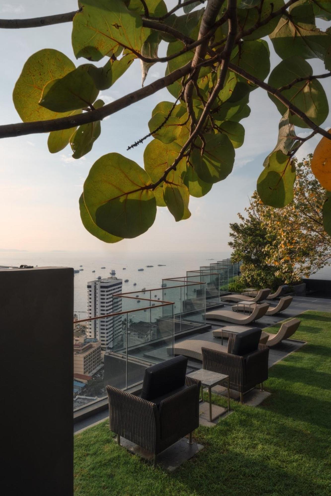 The Edge Apartment
